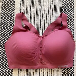 Victoria's Secret Sport Bra in Dusty Rose